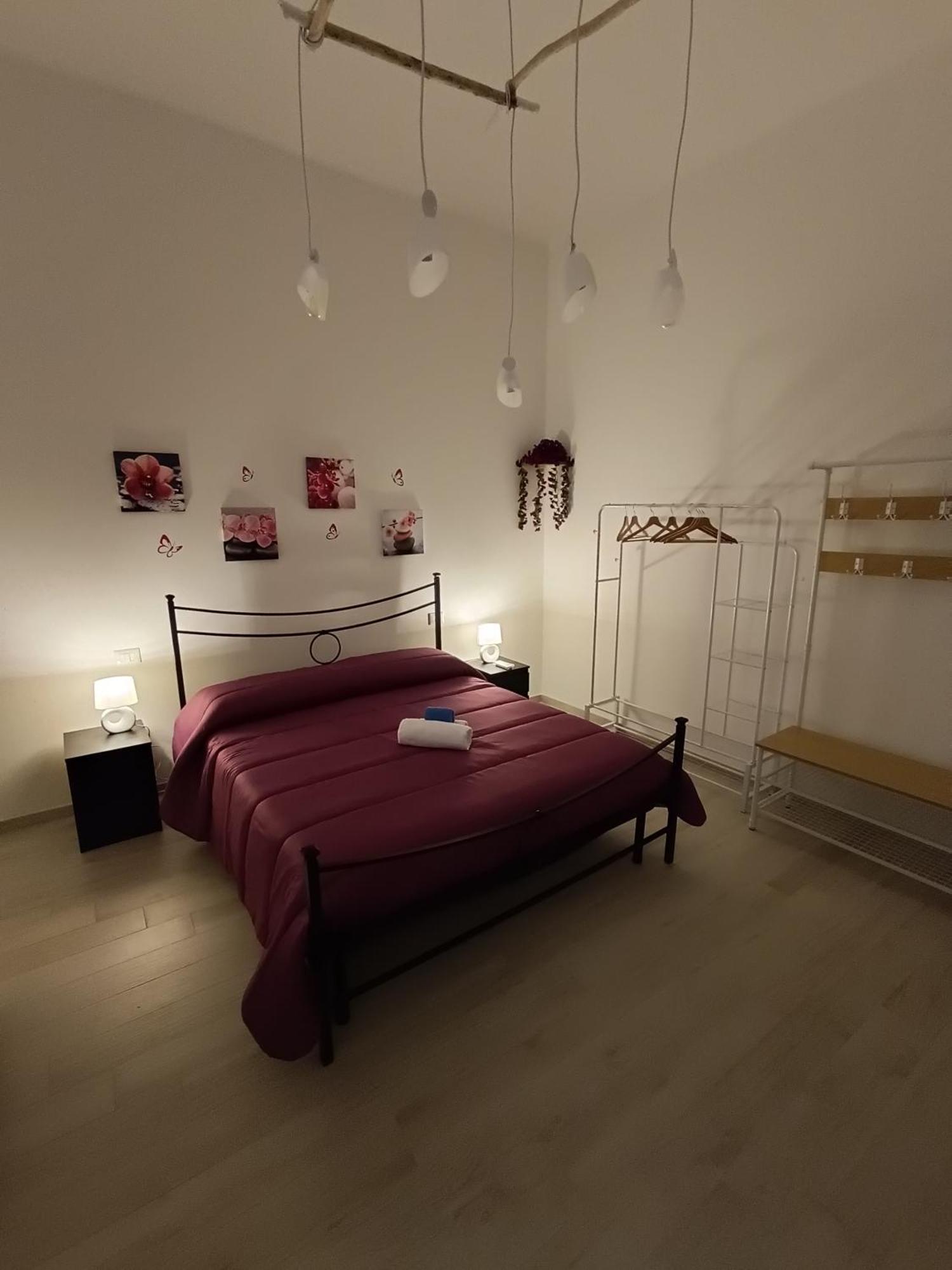 Bari Giulia Rooms Esterno foto